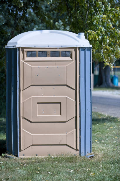 Best Porta potty rental near me  in The Hammocks, FL